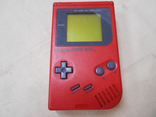 Game Boy - Front